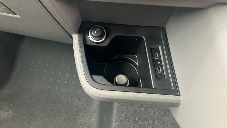 Volkswagen Transporter T32 Swb Diesel 2.0 TDI 110 Highline Kombi Van